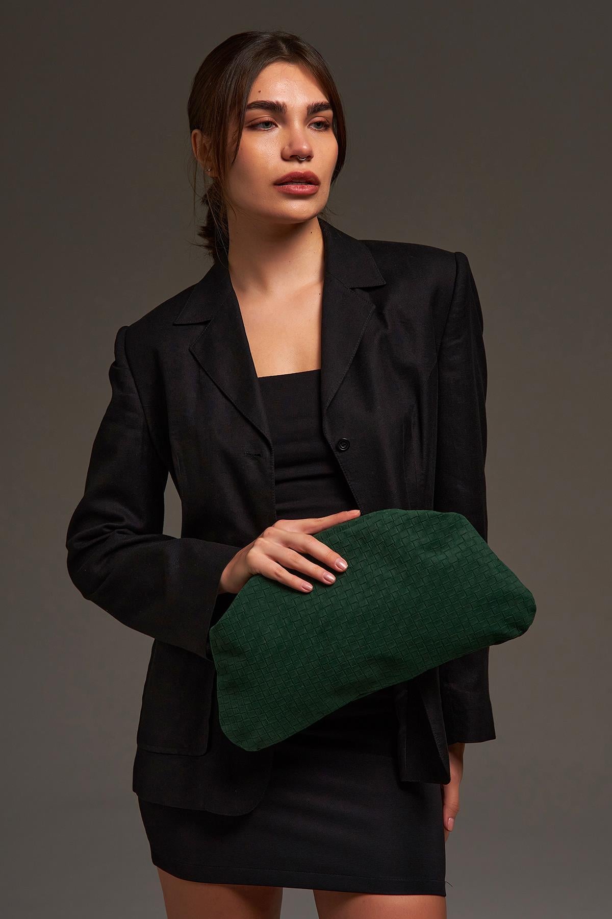 Yeşil Nubuk Deri Örgü Detaylı Portföy Clutch Çanta