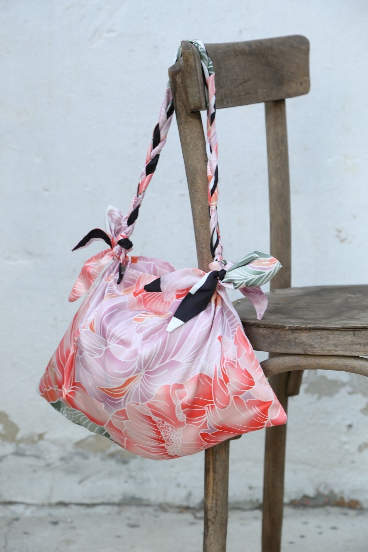 KNIT HANDLE SCARFBAG-TRNC-PDR