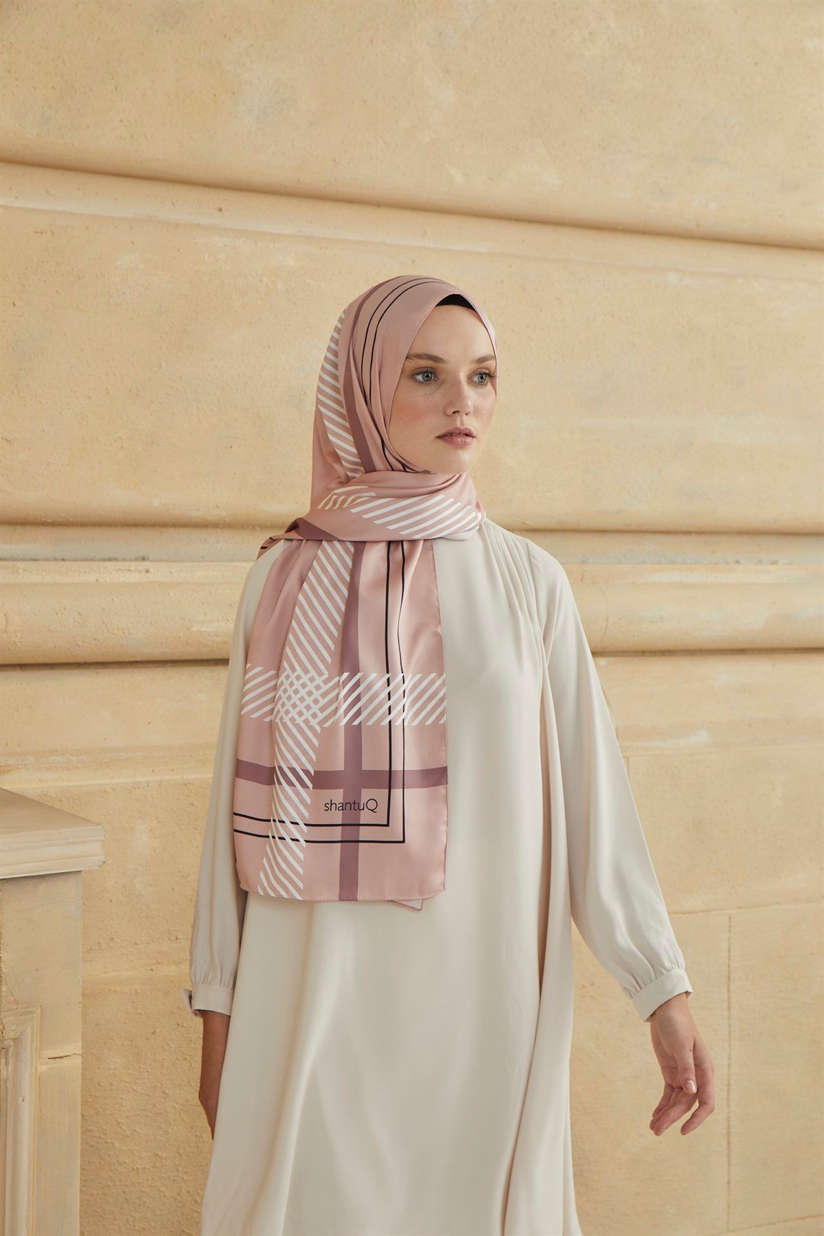SHANTUQ TWILL ŞAL CLASSY DESEN-KOYU PUDRA
