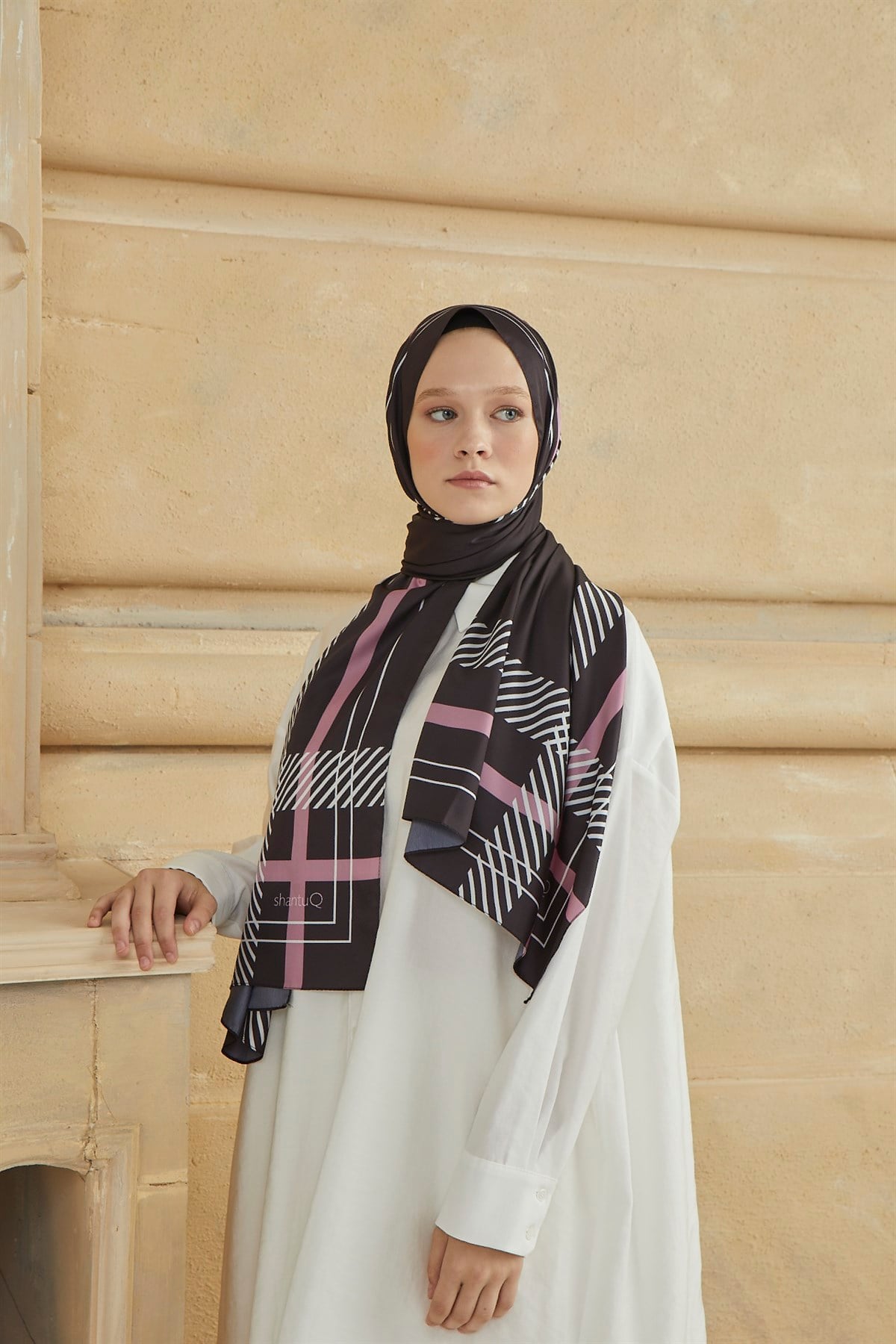 SHANTUQ TWILL ŞAL CLASSY DESEN-SİYAH-GÜL KURUSU
