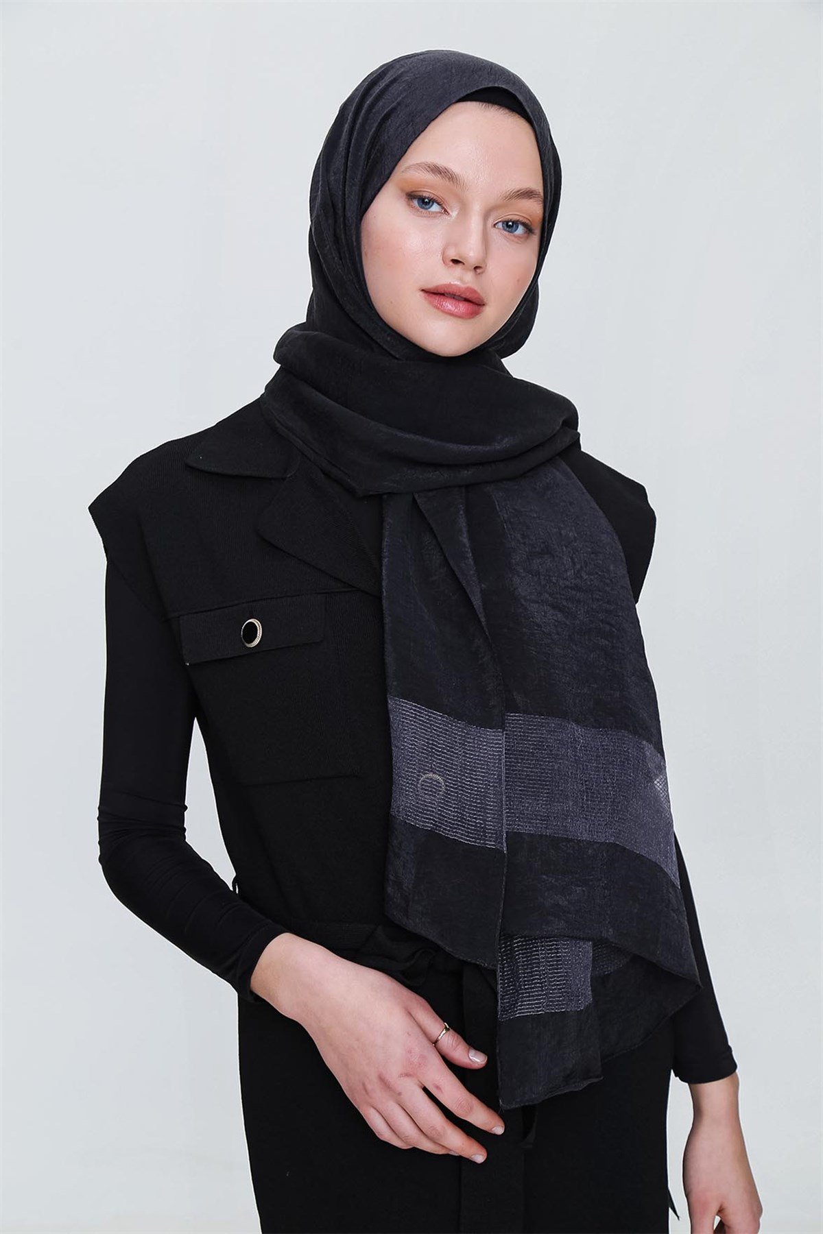 YENİ İNCİ SERİSİ-ANTRASİT