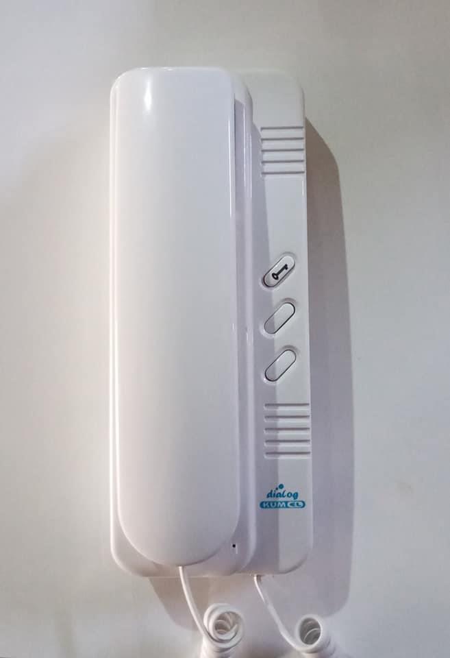 Kumel Apartman Tipi Daire Telefonu KapıcısızKumel Apartman Tipi Daire Telefonu Kapıcısız Mit 01Görüntülü Ve Görüntüsüz DiafonKUMEL330MİT01-13585