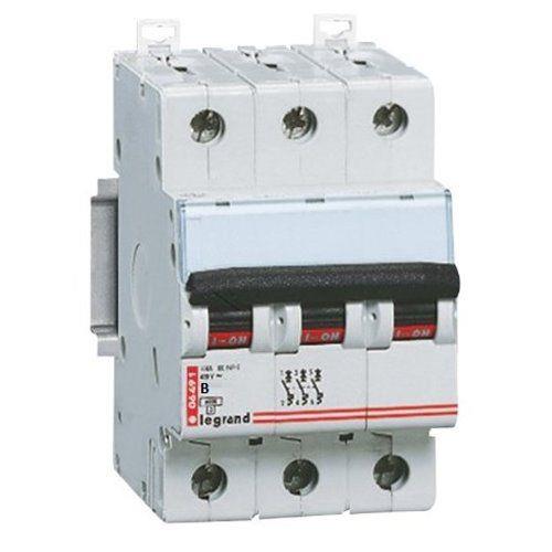 Legrand 4,5 Ka B Serisi Otomatik Sigorta 3X63Otomatik SigortalarLEGRANDVEO-LG-3X63-B-4,-14901