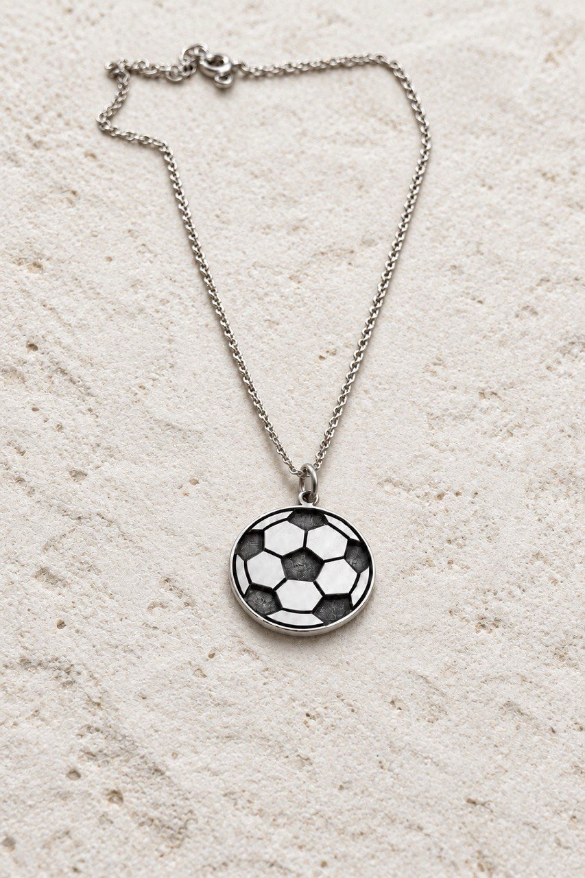 Futbol Topu Gümüş Kolye