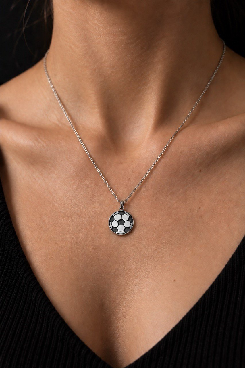 Futbol Topu Gümüş Kolye