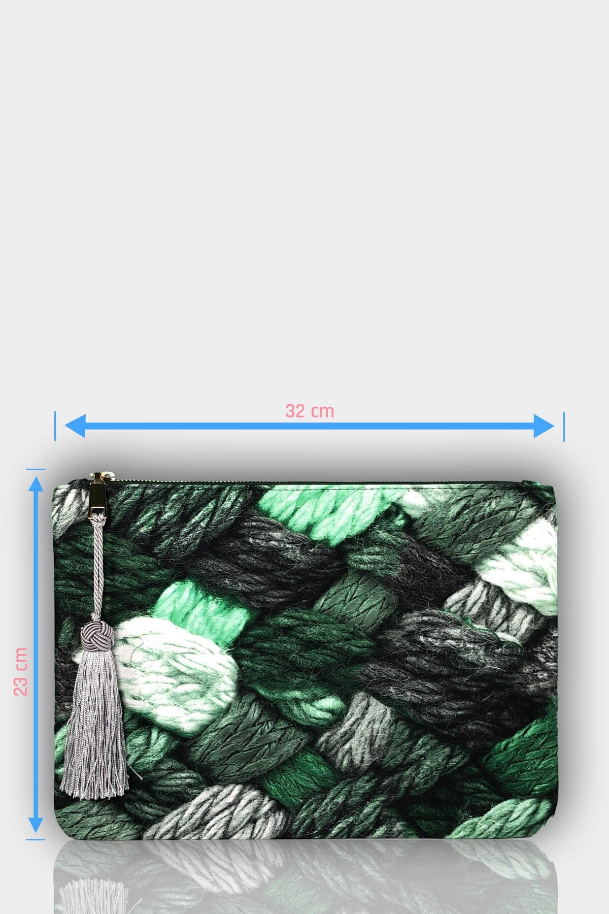 C011701