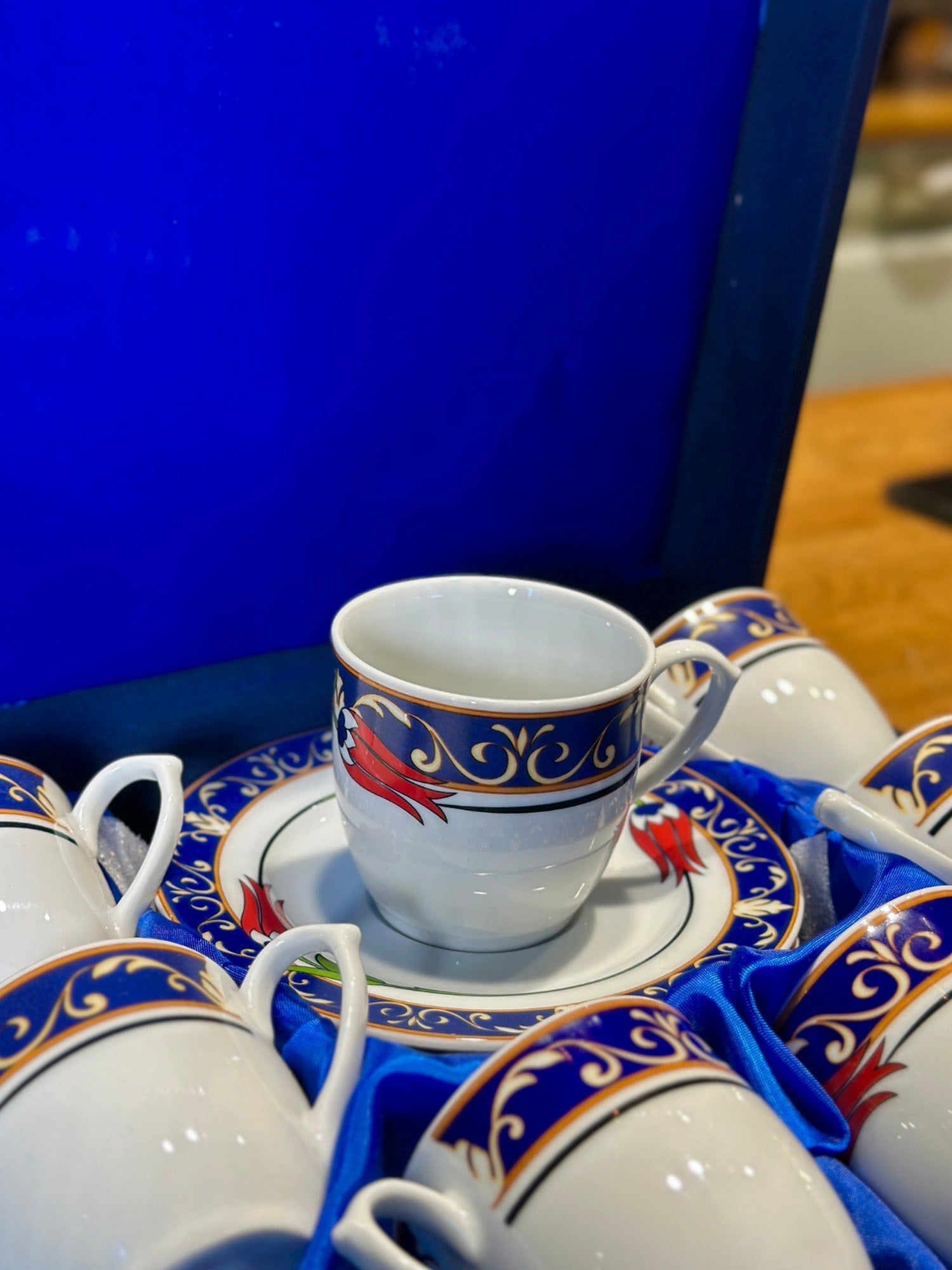 Altılı RB Lale Desenli Fincan Seti