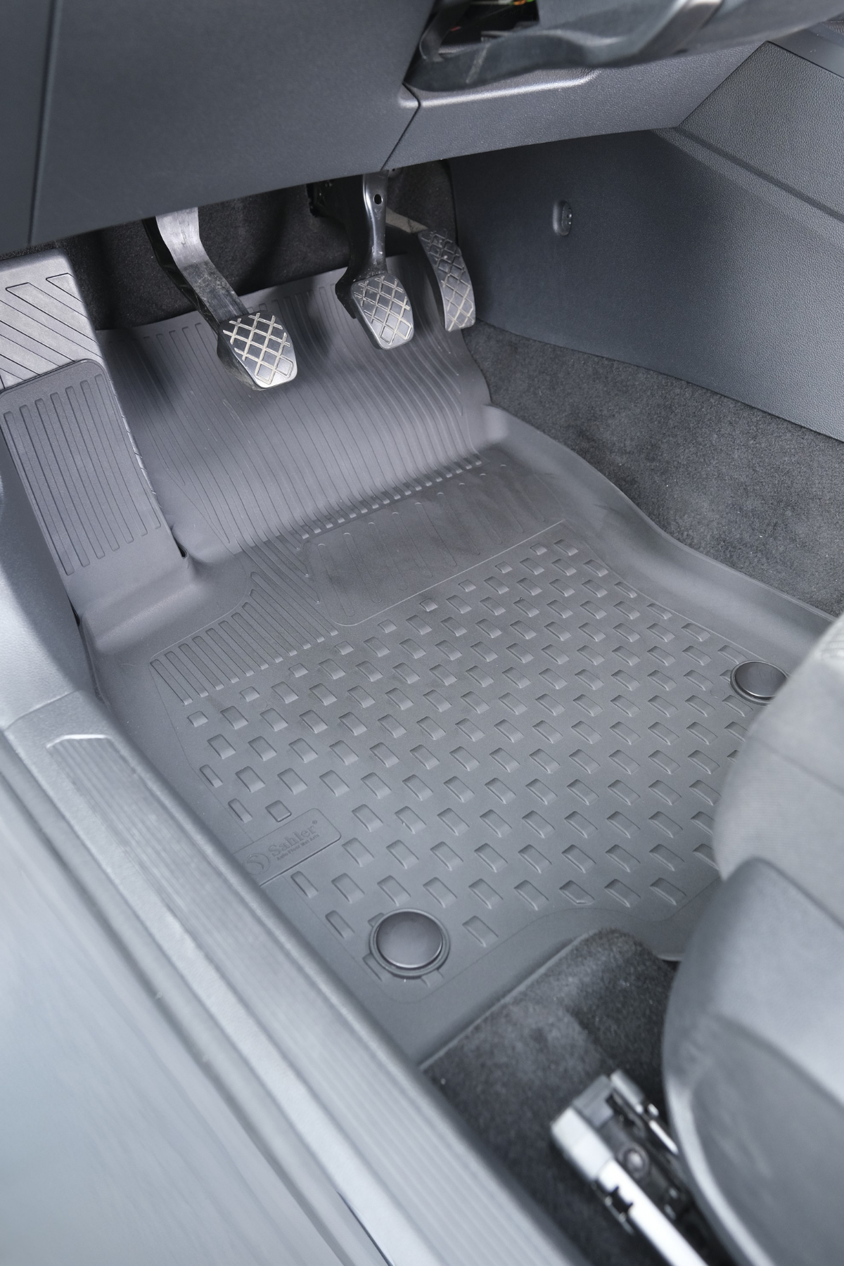 SEAT Leon 3 2013-2020 4.5D Havuzlu Oto Paspas