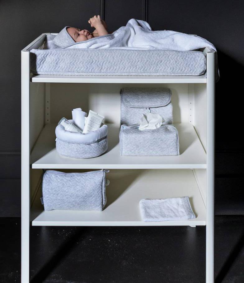 Bebek Çantası - Chevron Grey Kağıt Mendil Kutusu - Poetree Kids