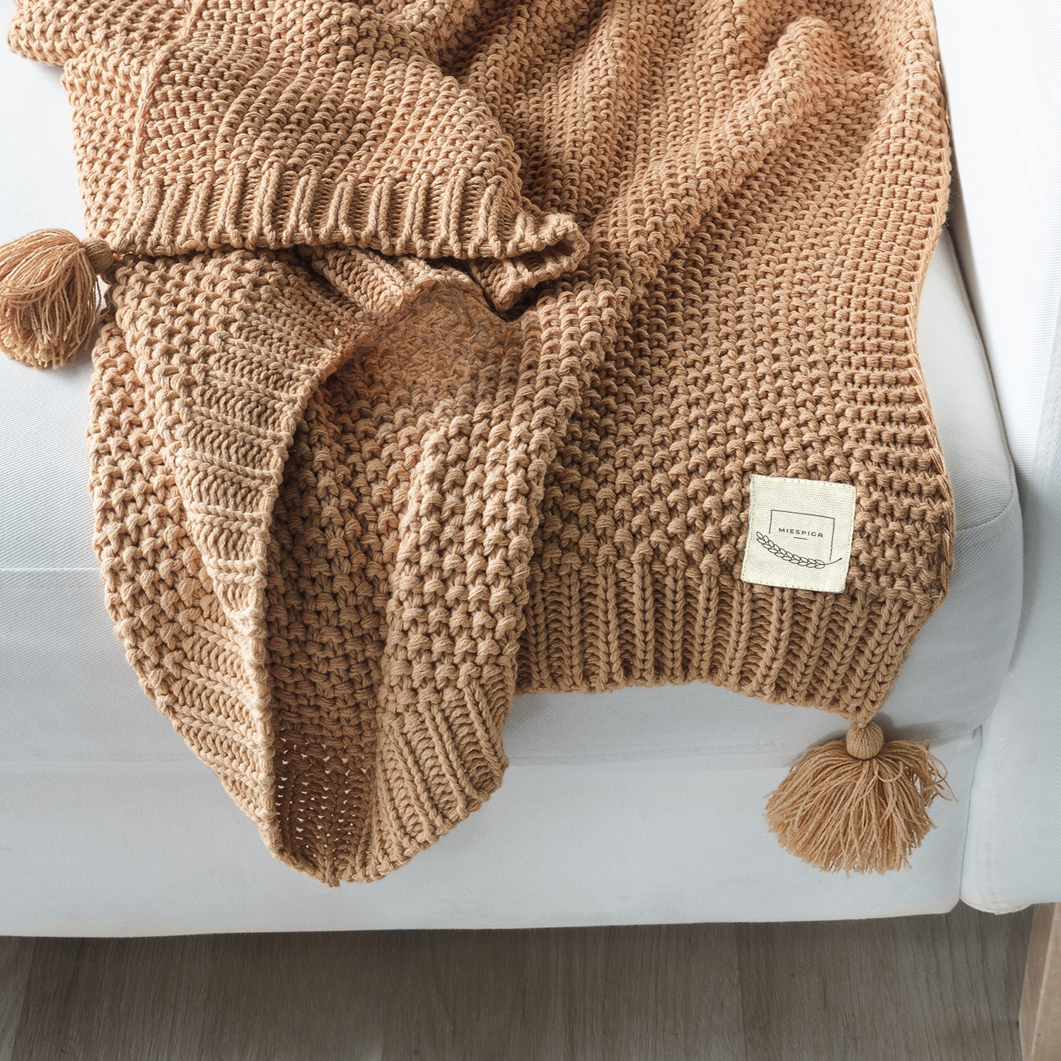 Battaniye - Coco Pirinç Örgü Ponponlu Triko Tv Battaniyesi Throw Koltuk Şalı - Miespiga