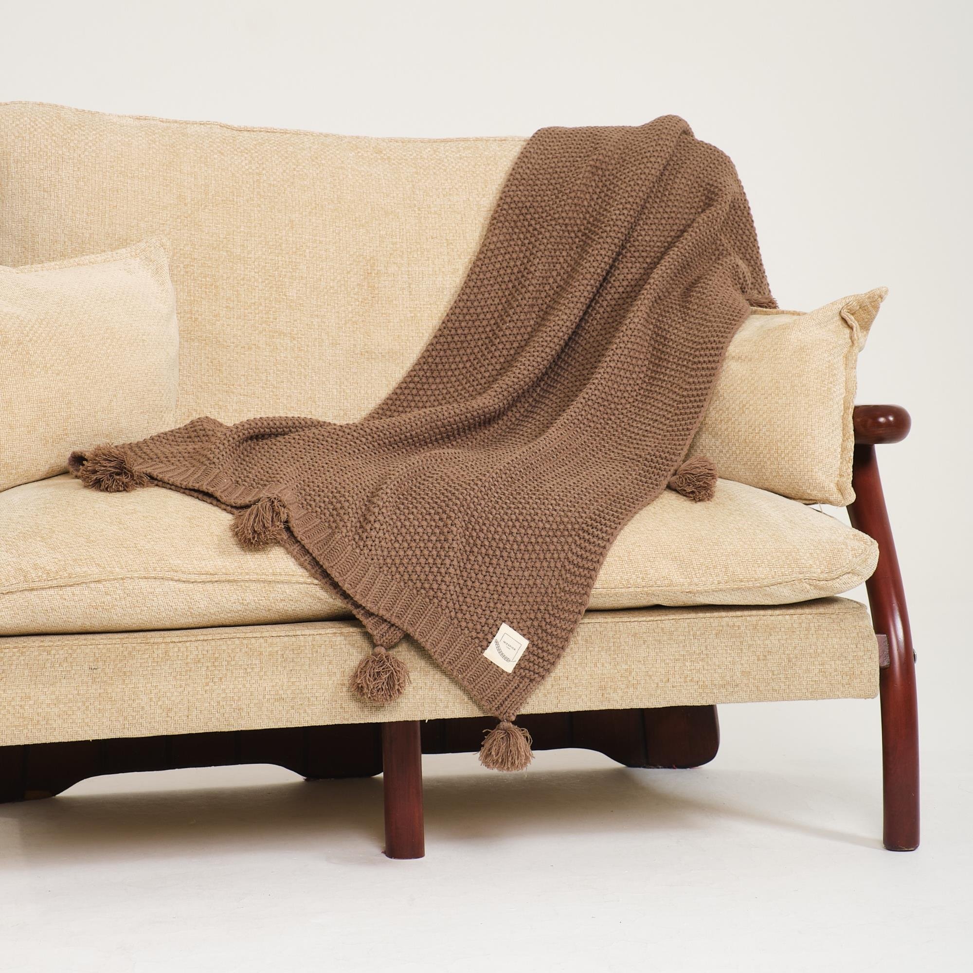 Battaniye - Coco Pirinç Örgü Ponponlu Triko Tv Battaniyesi Throw Koltuk Şalı - Miespiga