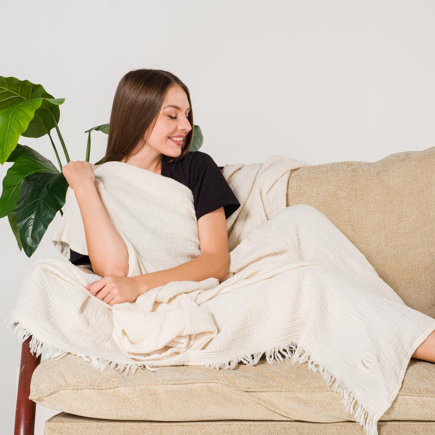 Müslin Örtüler ve Şallar - Gold 3 Kat Müslin Çok Amaçlı Koltuk Şalı Örtü Throw 125x190 - Miespiga