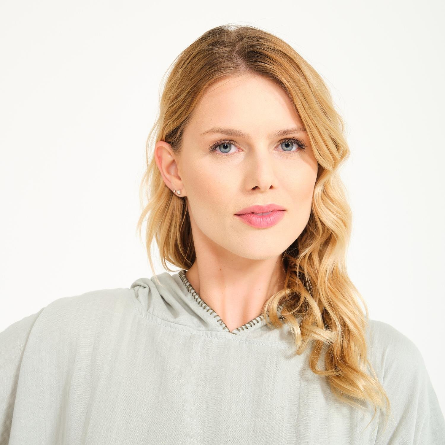 Müslin Panço - Kapüşonlu Kadın Müslin Sörf Yetişkin Panço - Miespiga