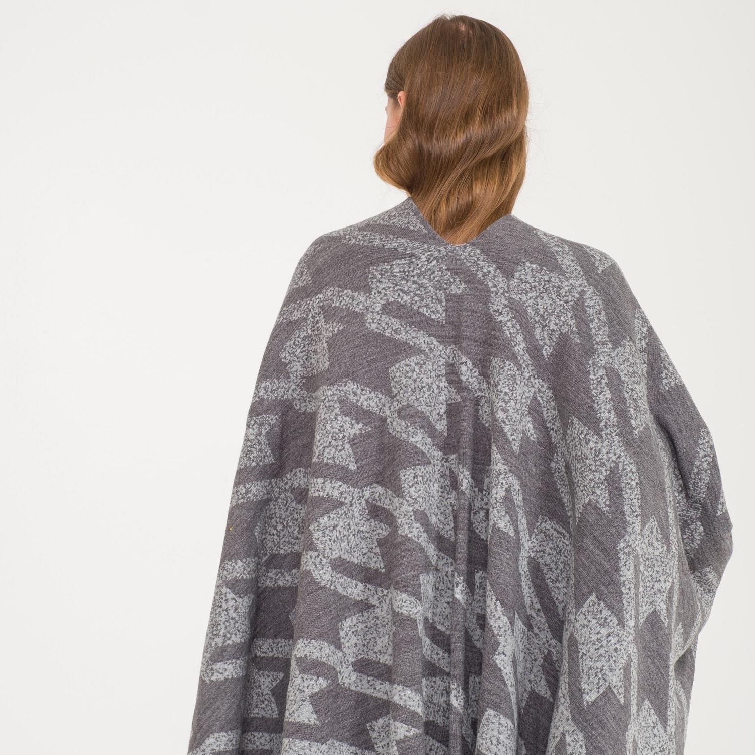 Triko Panço - Kaz Ayağı Desen Çift Taraflı Triko Kadın Şal Panço - Miespiga