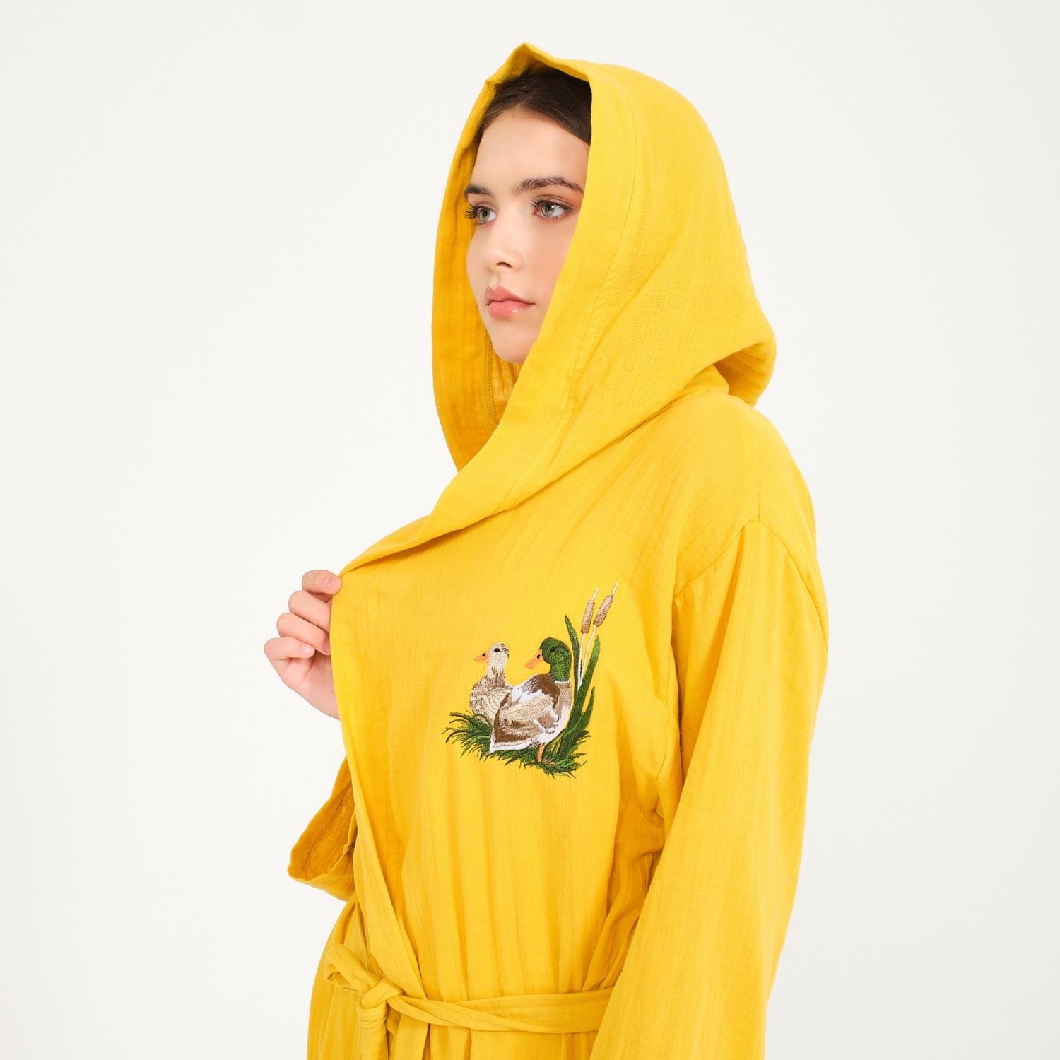 Müslin Bornoz - Pamuklu Kısa Kapüşonlu Kadın Müslin Bornoz - Miespiga