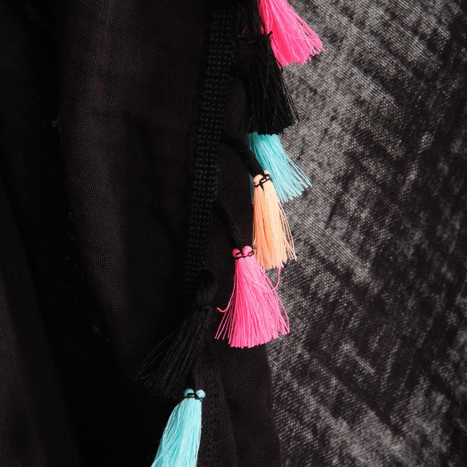 Plaj Elbisesi - Püskül Detaylı V Yaka Uzun Plaj Elbisesi - Miespiga