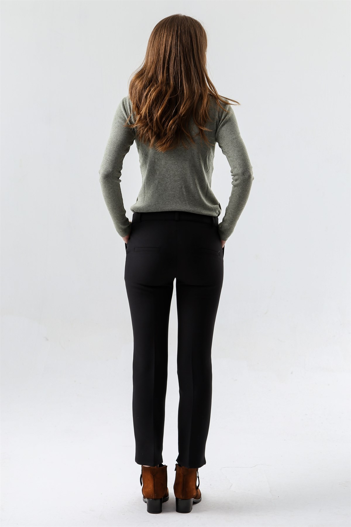 2443 LACİ PANTOLON
