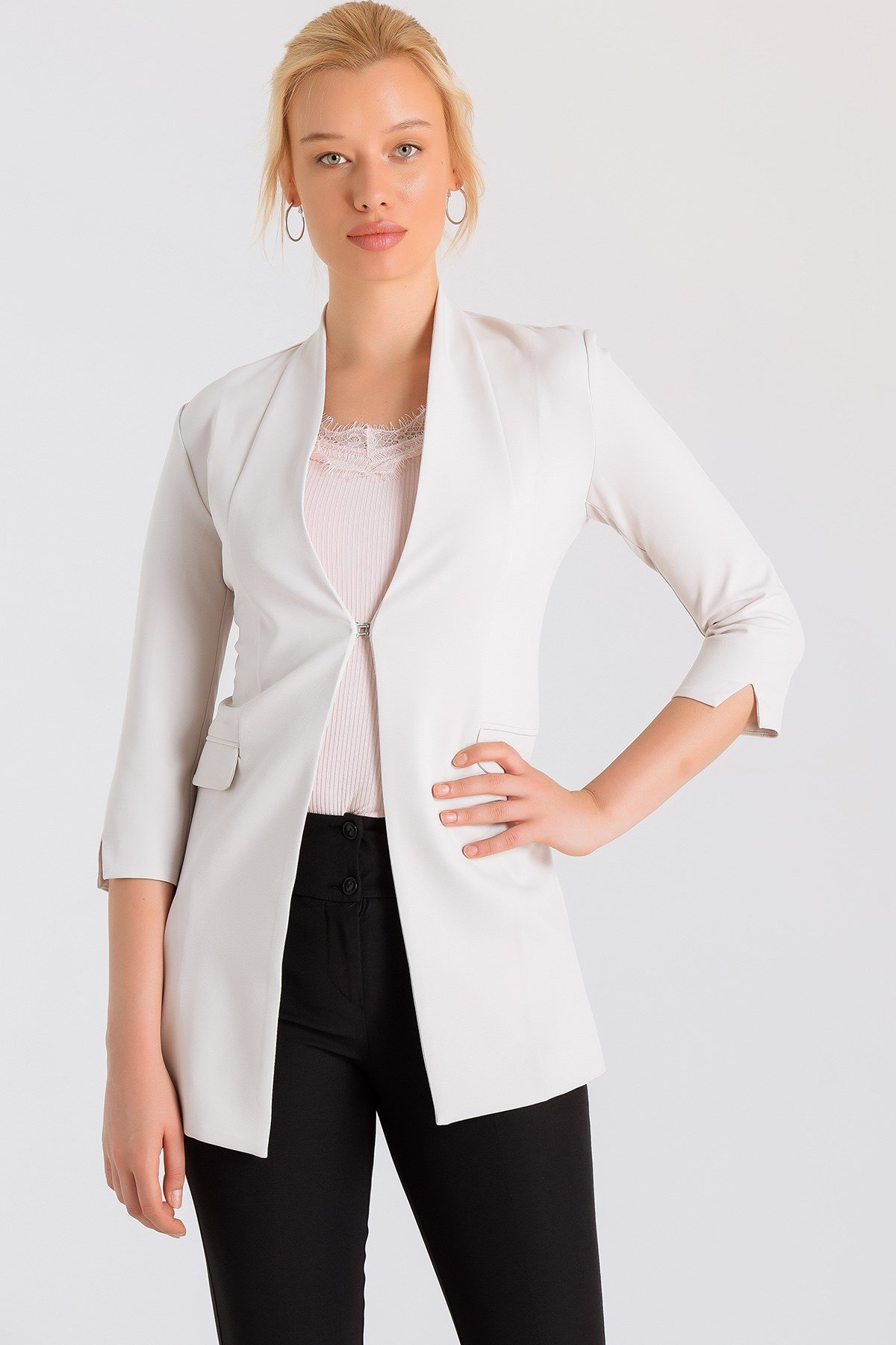 39001 A.BEJ CEKET