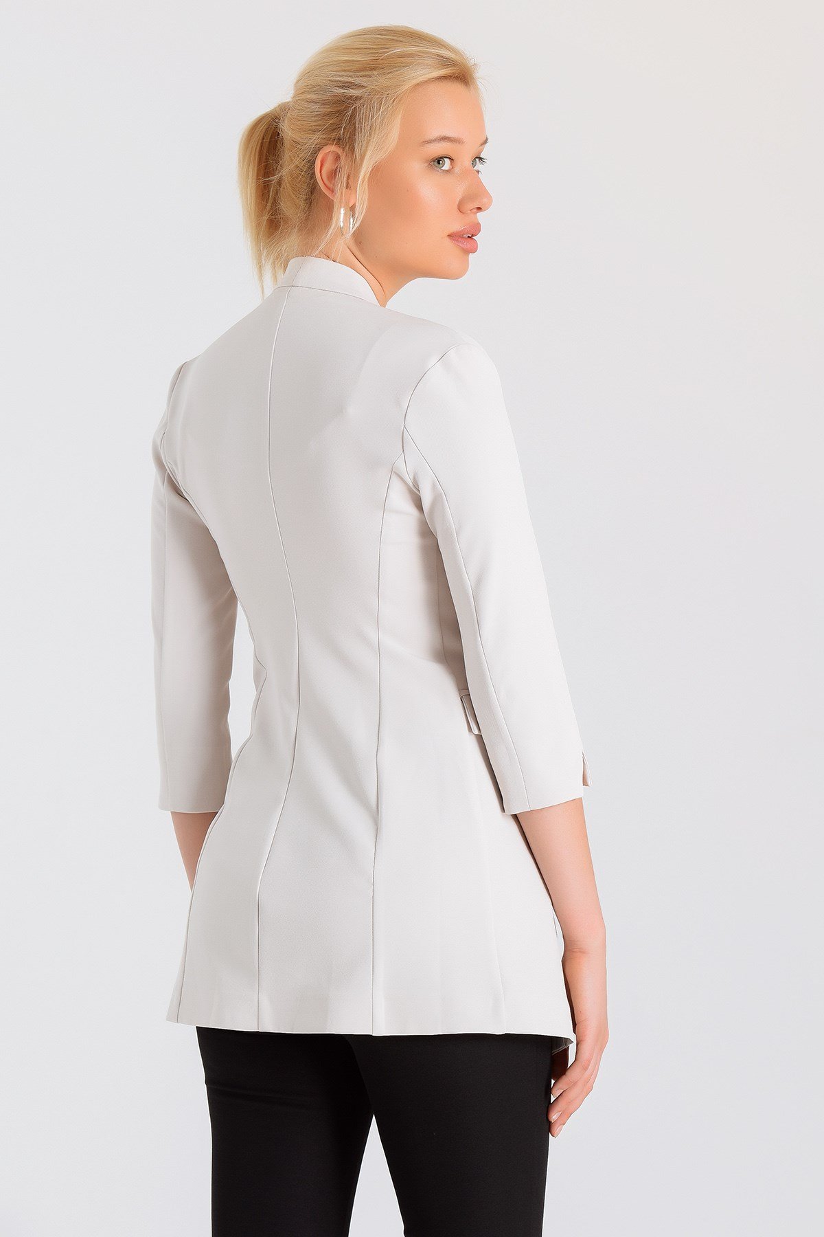 39001 A.BEJ CEKET