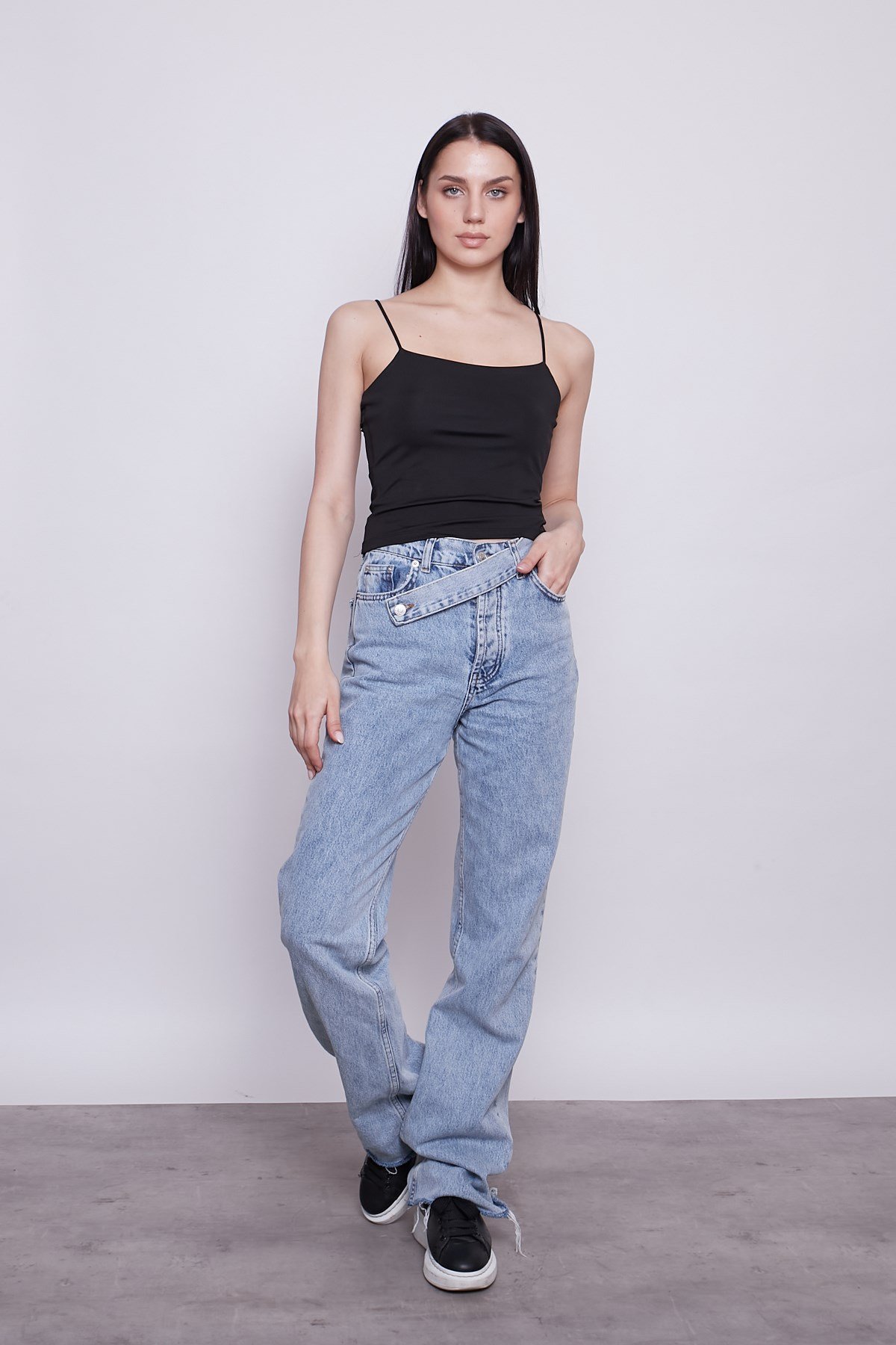 JUMENTKadın İp Askılı Tulumlu Crop Body -Siyah