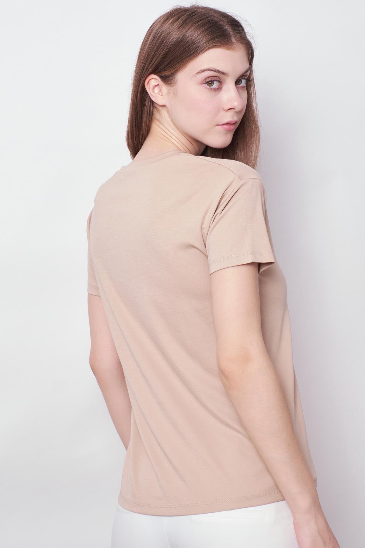 JUMENTKadın V Yaka Kısa Kol Likralı Kumaş Şık T-shirt Bluz-Koyu Bej 