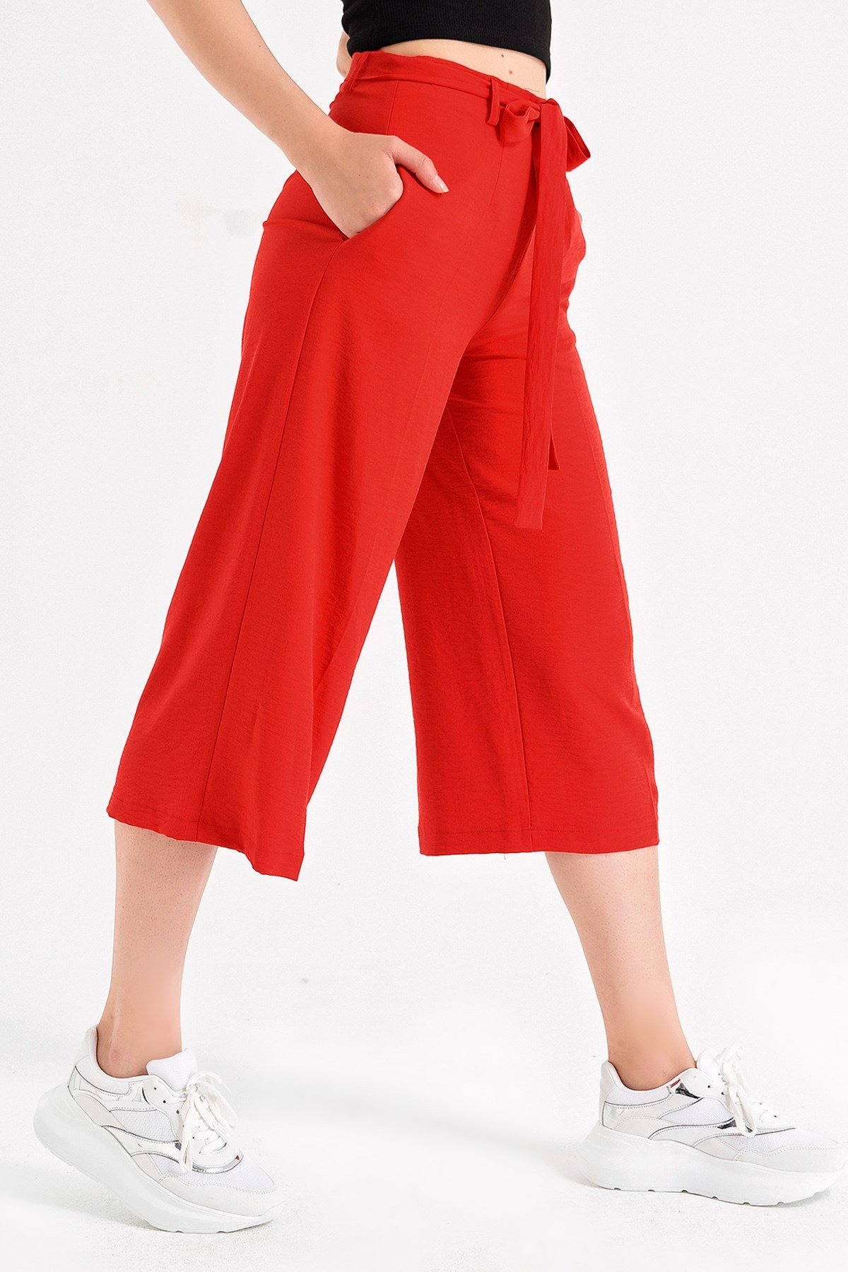 JUMENTKırışmaz Keten Cepli Bağcıklı Capri Bol Paça Pantolon -Kırmızı