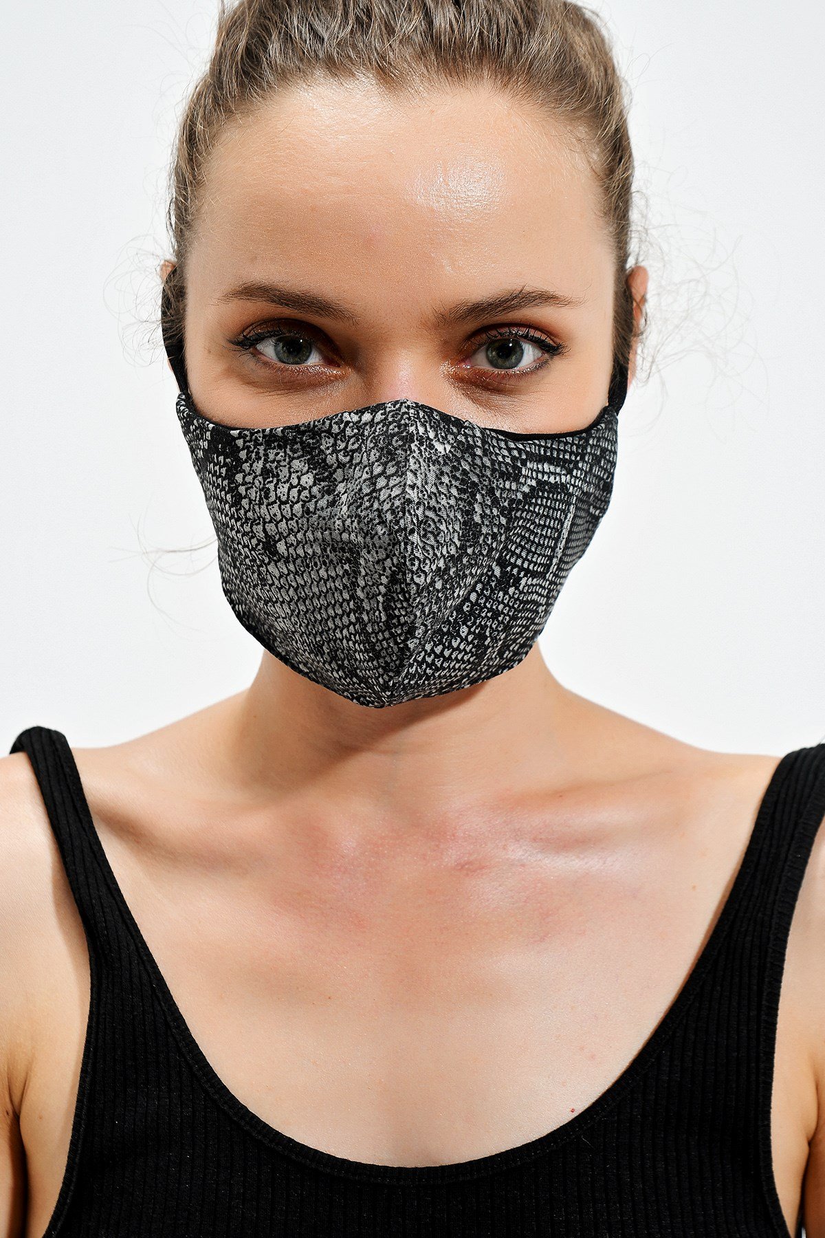 JUMENTPamuklu Arkadan Lastikli Aksesuar Maske - Gri Yılan