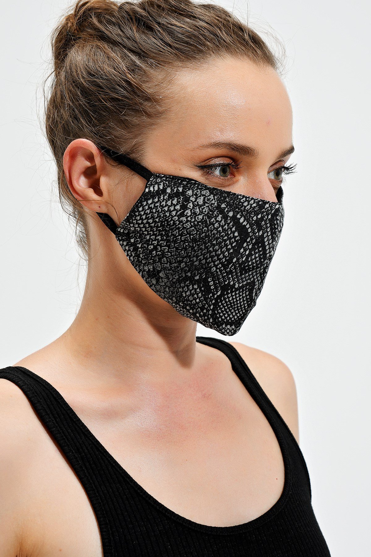 JUMENTPamuklu Kulaktan Lastikli Aksesuar Maske - Gri Yılan