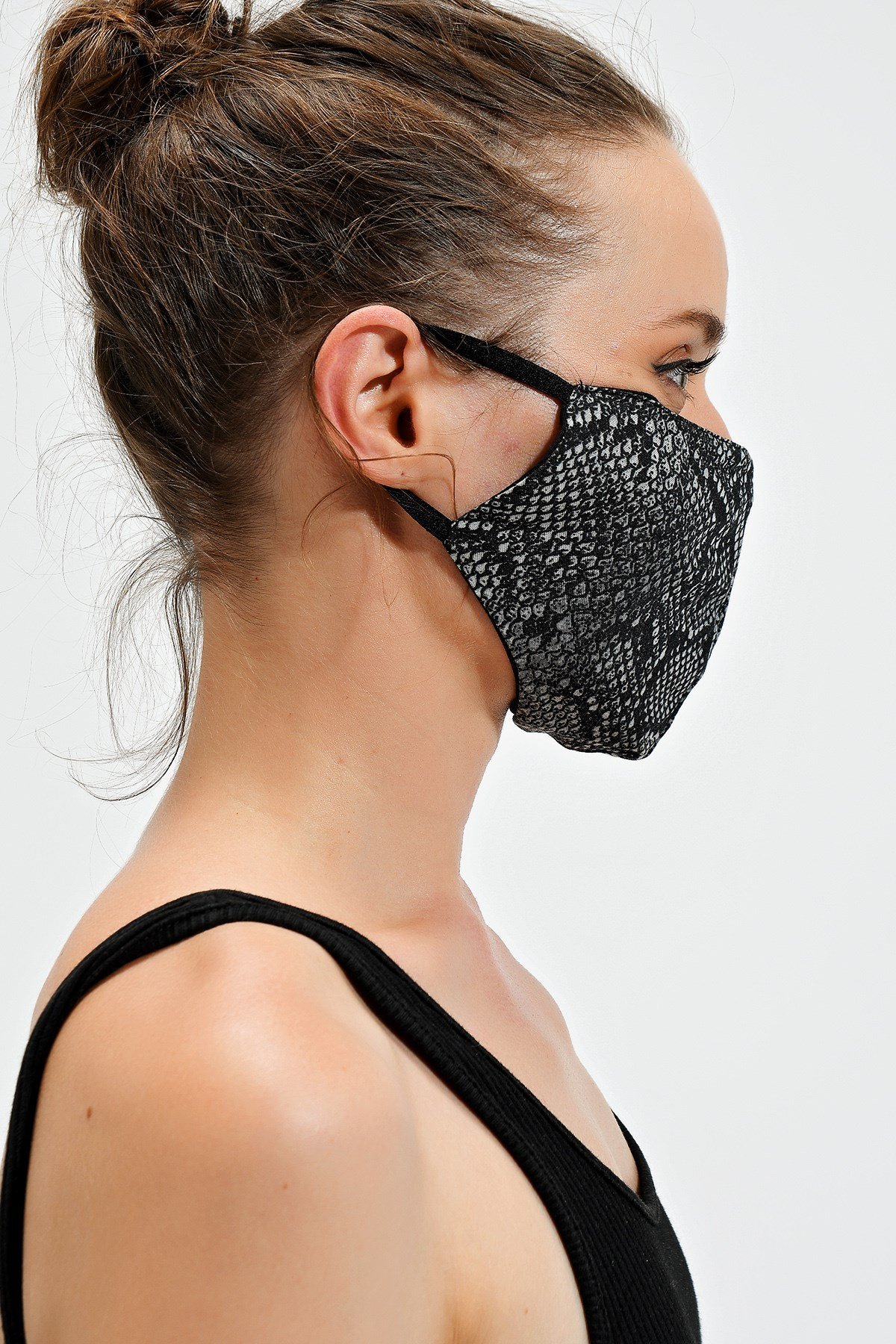 JUMENTPamuklu Kulaktan Lastikli Aksesuar Maske - Gri Yılan
