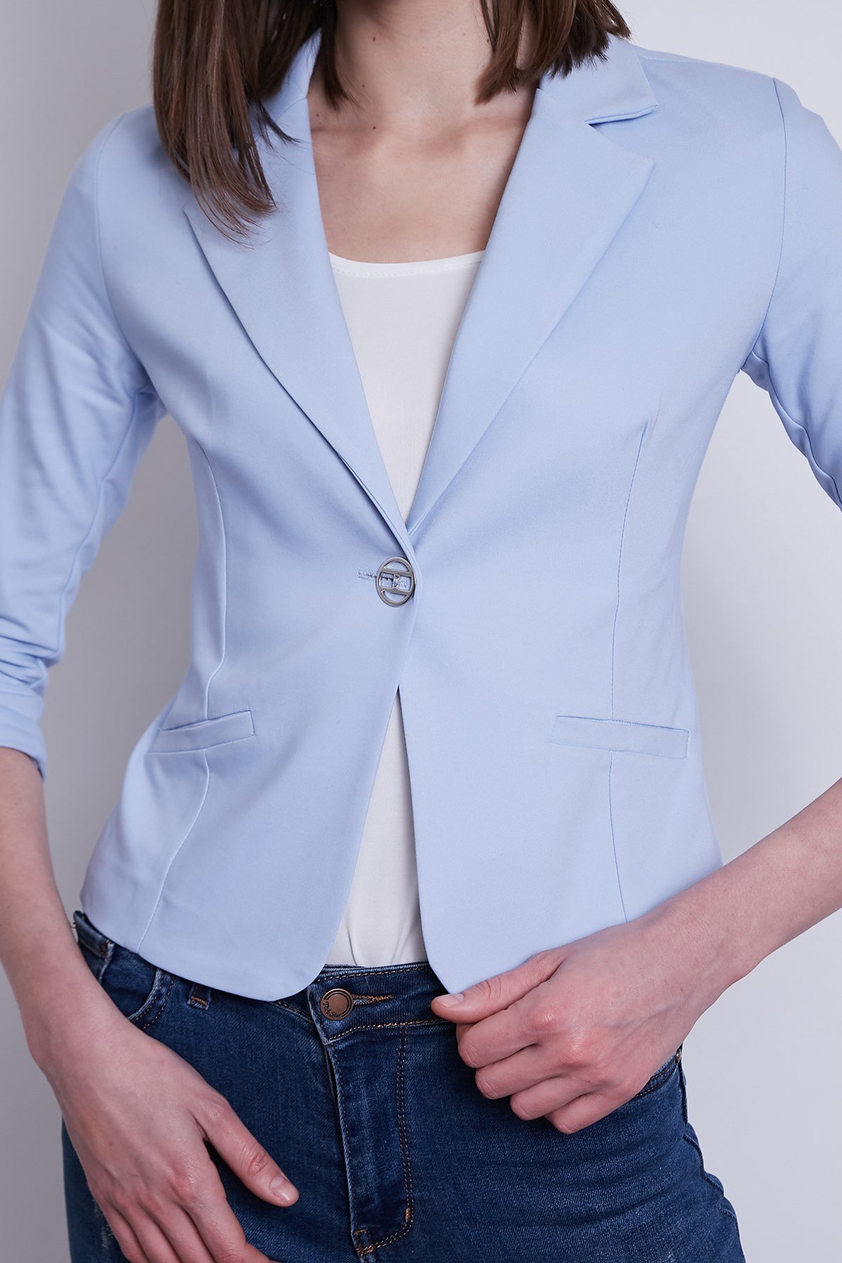 JUMENTSüs Cepli Kapri Kol Düğmeli Blazer Mono Kısa Ceket- A.mavi