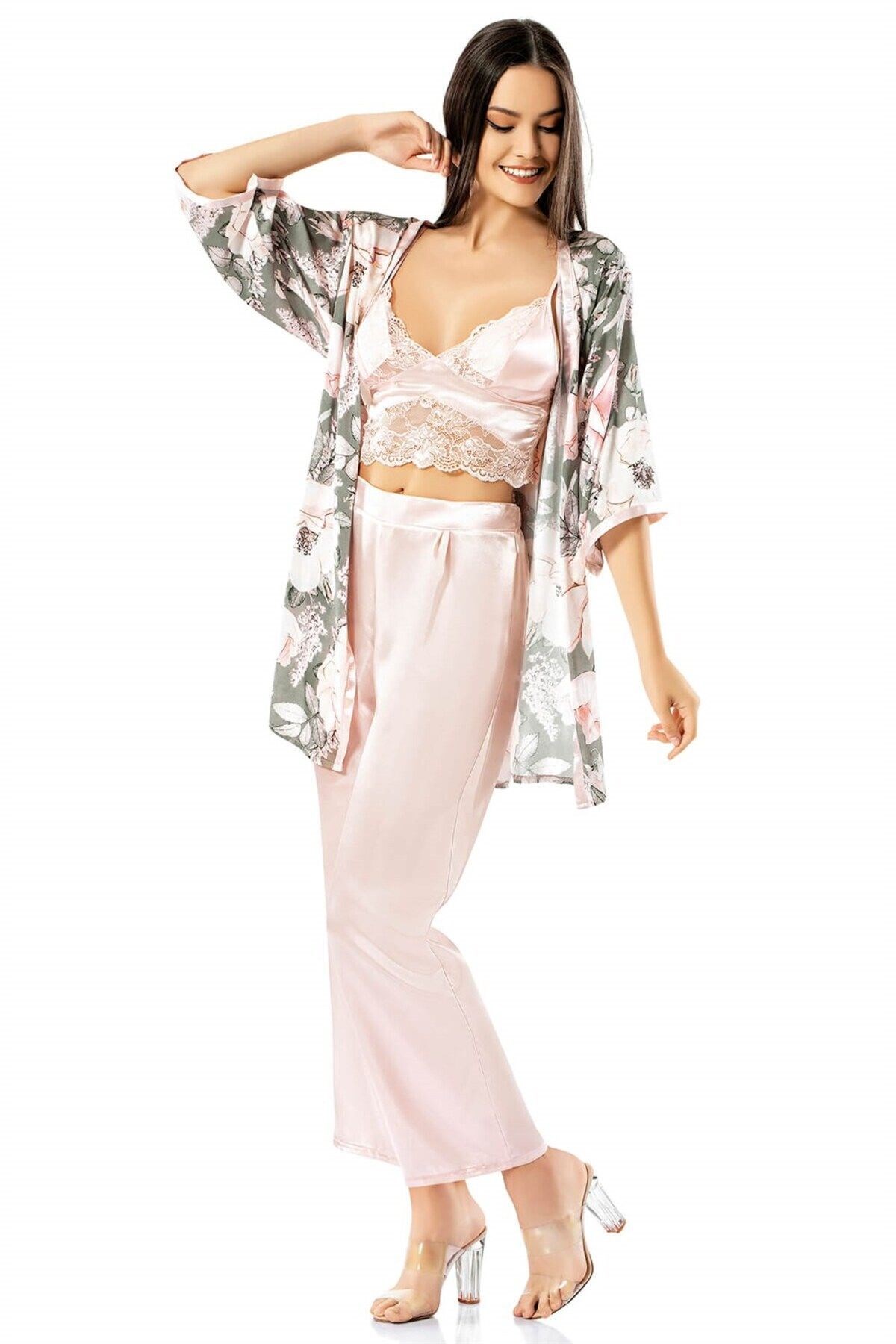 Desenli Büstiyerli Pembe Üçlü Saten Gecelik Pijama Takımı