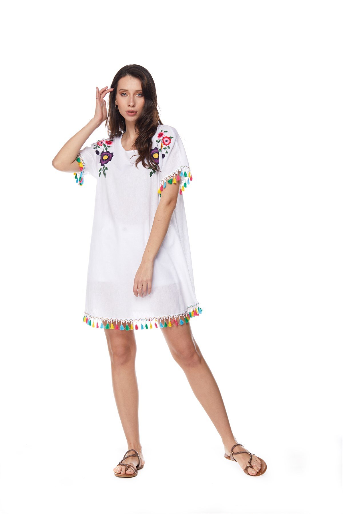 Beyaz Çiçekli Tunik