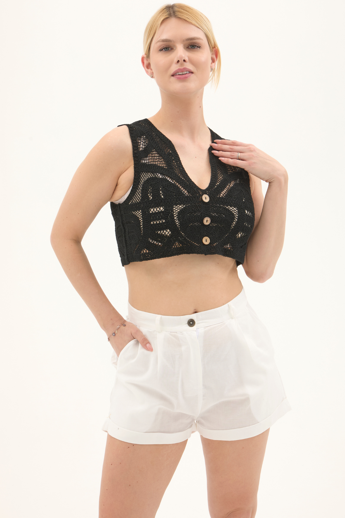 Beyaz Keten Yazlık Kısa Şort