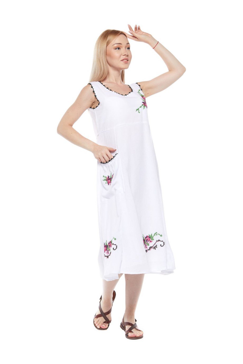 Beyaz Kolsuz Nakışlı Elbise