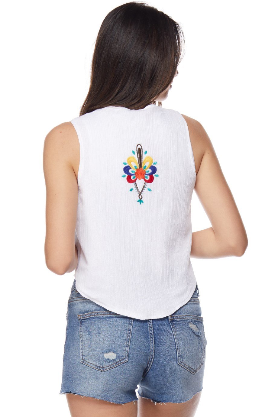 Beyaz Nakışlı Yelek