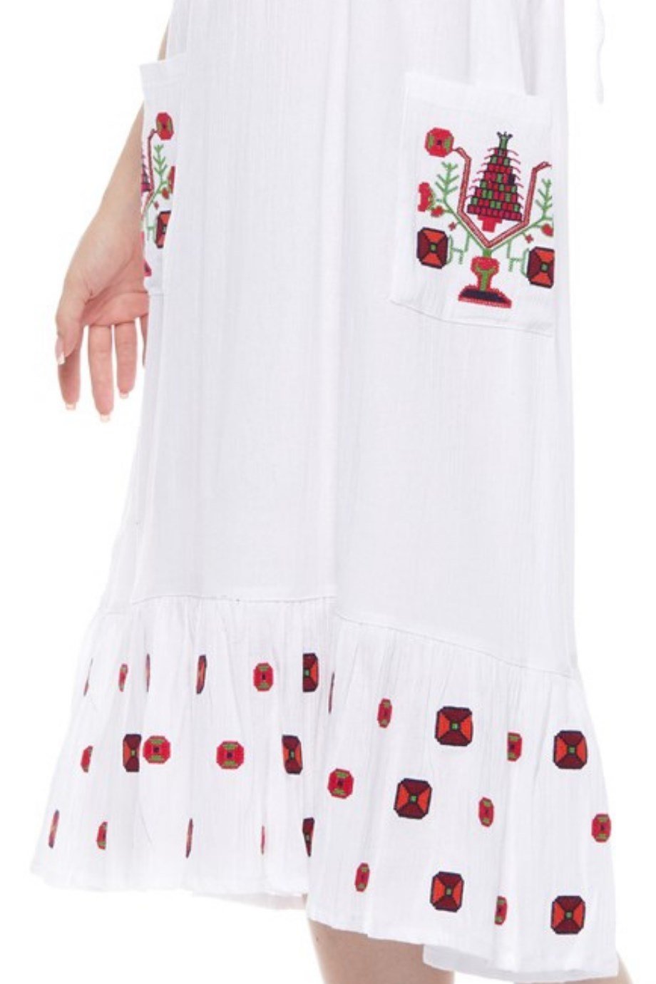 Beyaz Otantik Askılı Nakışlı Elbise