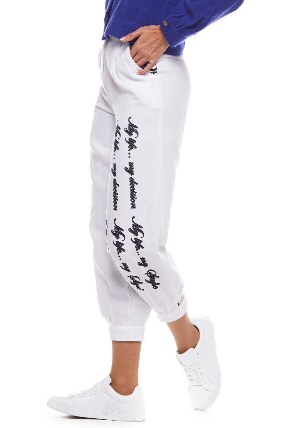 Beyaz Yazı Baskılı Pantolon