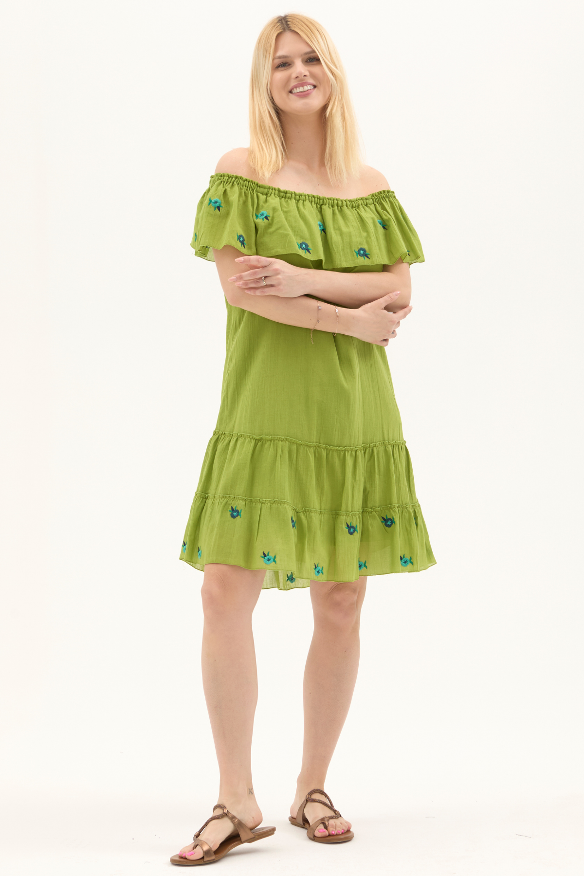 Fıstık Yeşili Kısa Kol Vual Nakışlı Kısa Yazlık Elbise