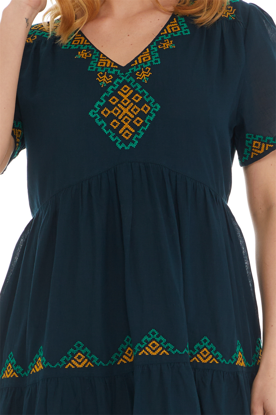 Kısa Kol Vual Petrol İşlemeli Midi Boy Elbise