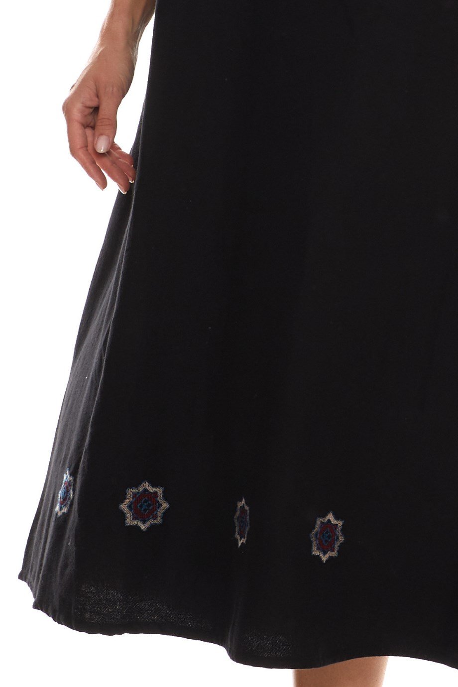 Newbutix Uzun Kol Pazen Siyah Nakışlı Uzun Elbise