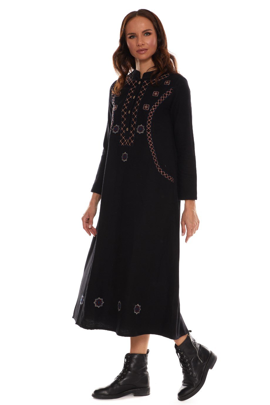 Newbutix Uzun Kol Pazen Siyah Nakışlı Uzun Elbise