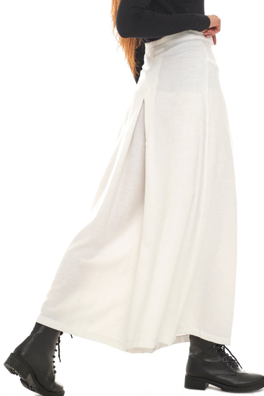 Pazen Beyaz Pileli Geniş Paça Pantolon