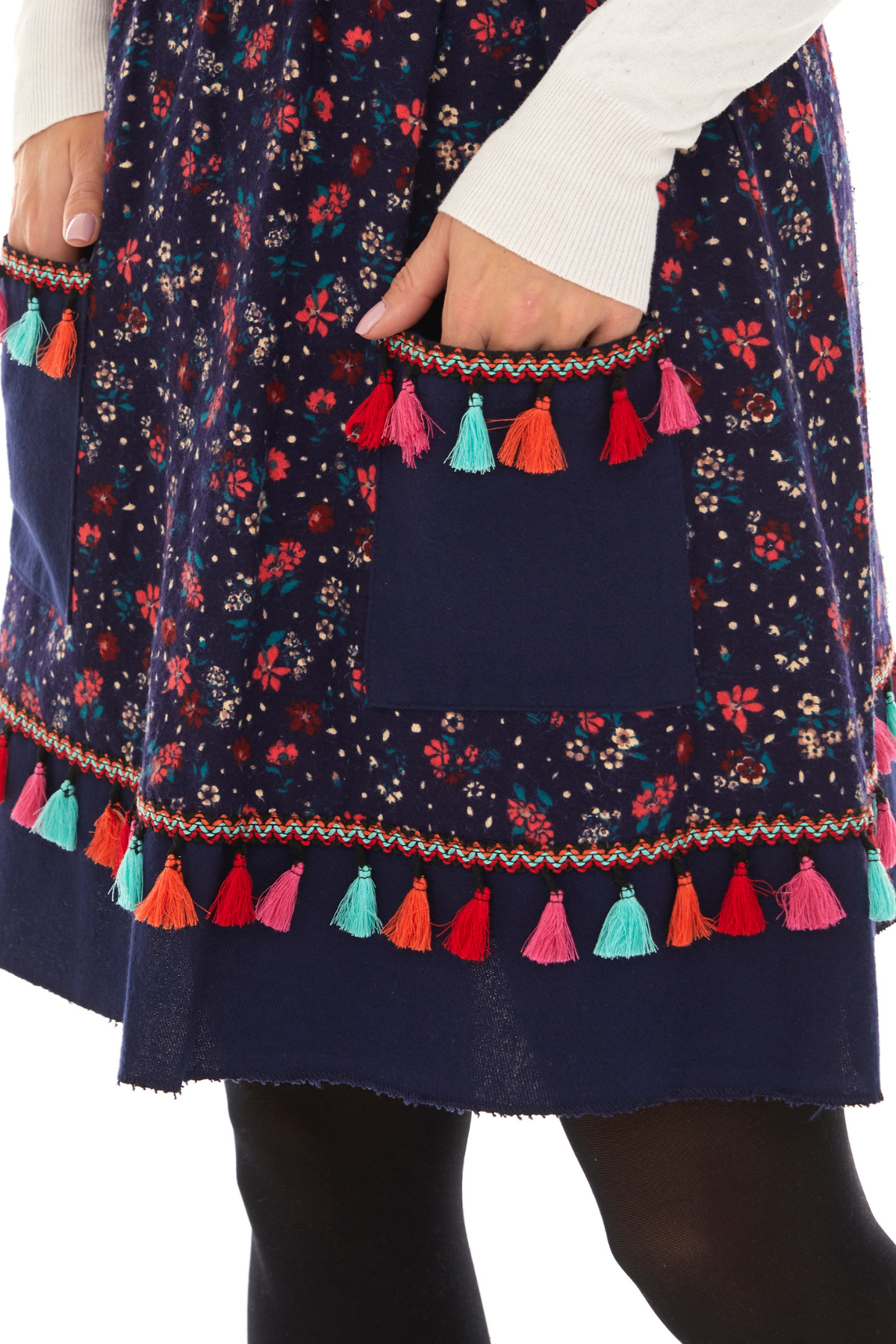 Pazen Lacivert Çıtır Desen Püsküllü Etek