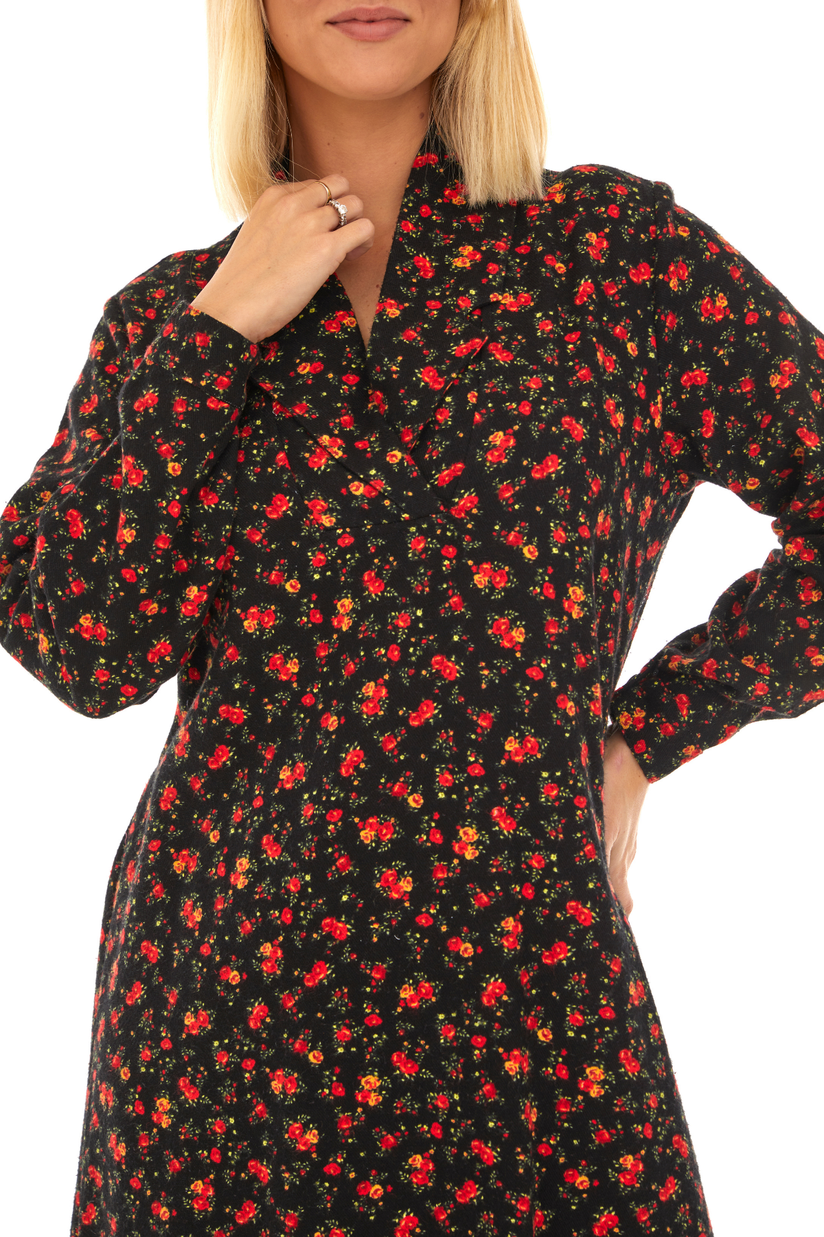 Pazen Siyah Çiçek Detay Midi Sonbahar Kış Elbise