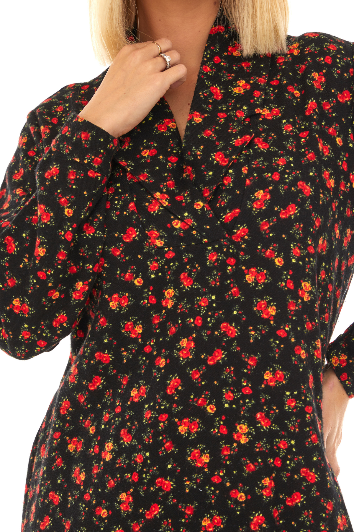 Pazen Siyah Çiçek Detay Midi Sonbahar Kış Elbise