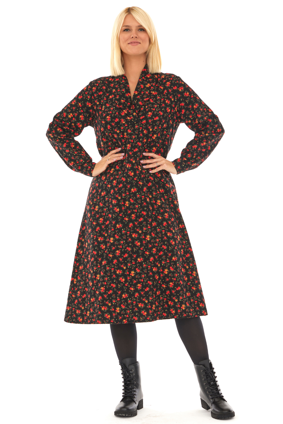 Pazen Siyah Çiçek Detay Midi Sonbahar Kış Elbise