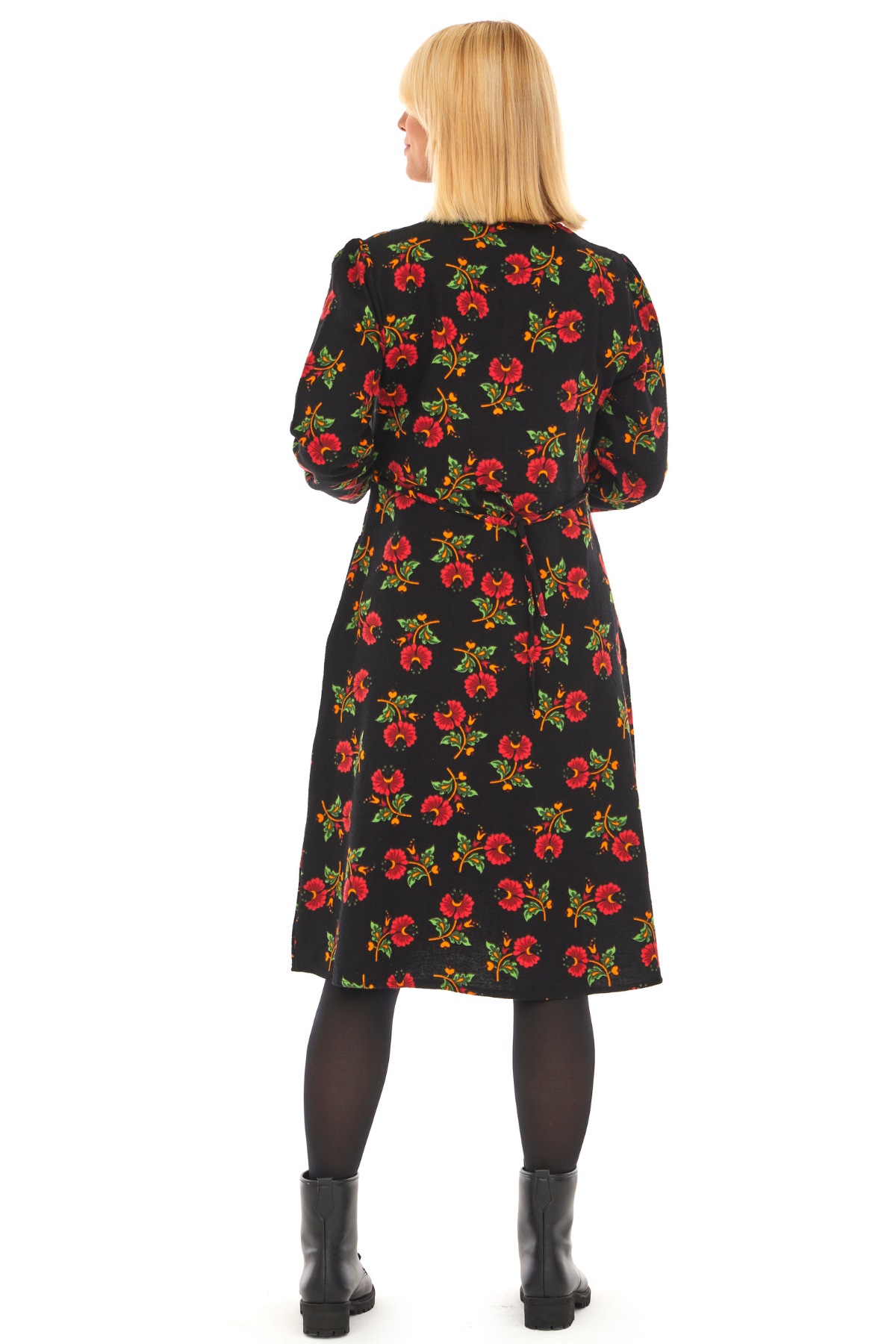Pazen Siyah Çiçekli Sonbahar ve Kışlık Elbise