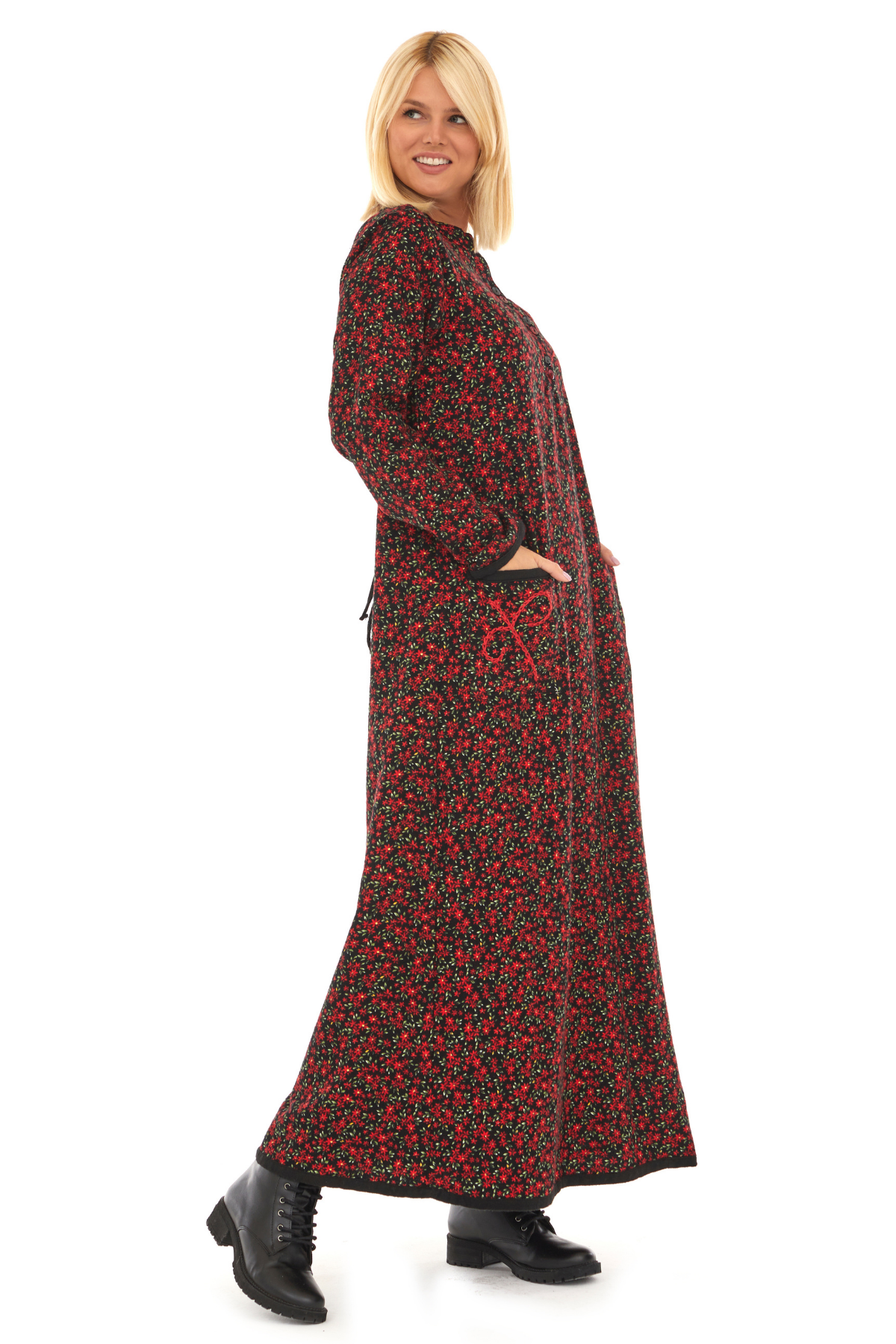 Pazen Siyah Yıldız Nakışlı Uzun Sonbahar ve Kışlık Elbise