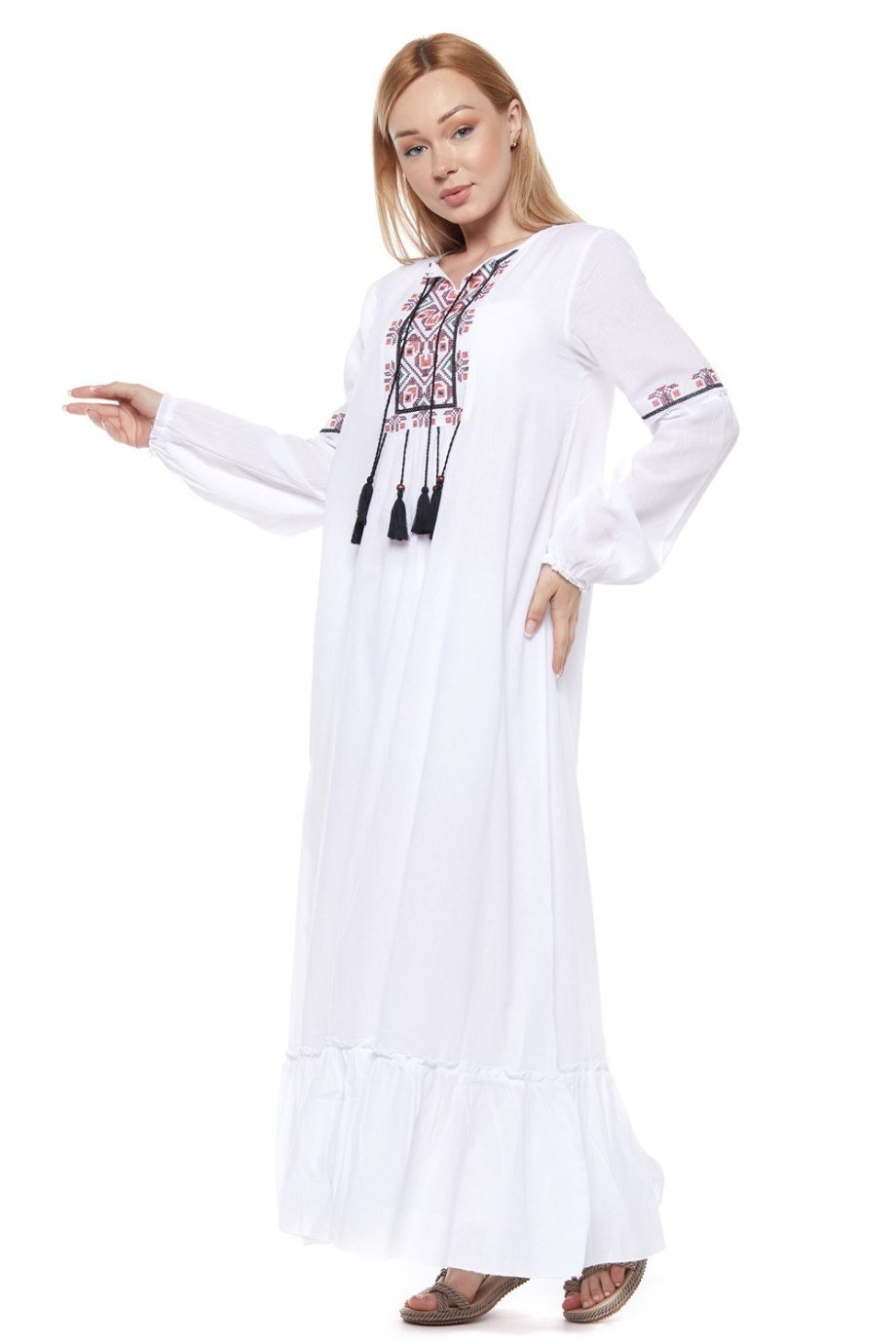 Şile Bezi Beyaz Uzun Kollu Püsküllü Elbise