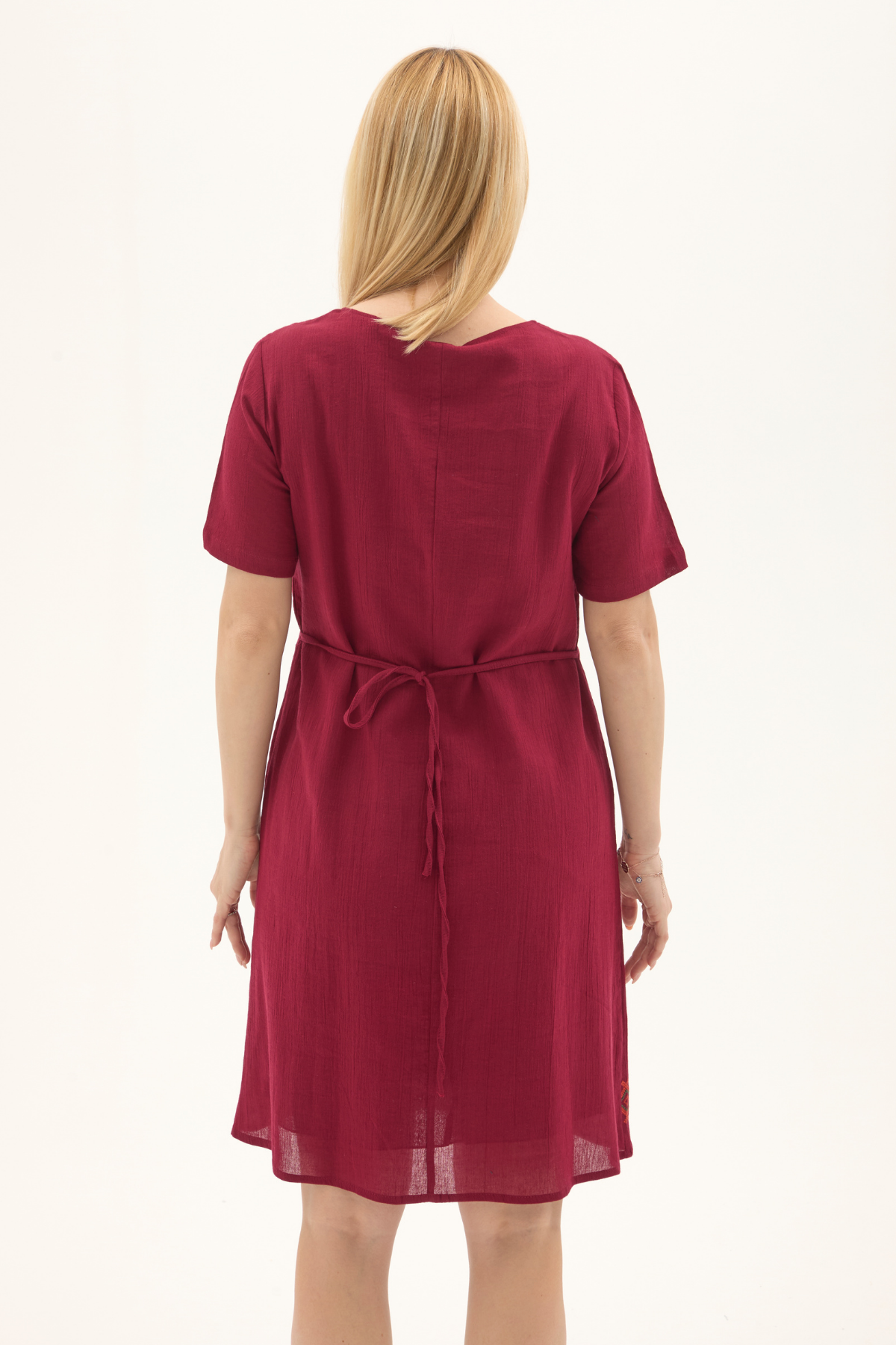 Şile Bezi Bordo Kısa Kol Kruvaze Yaka Nakışlı Yazlık Midi Elbise
